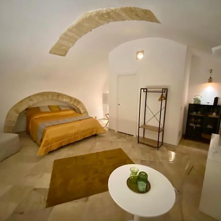 Number 12 Bari Bed and Breakfast Εξωτερικό φωτογραφία